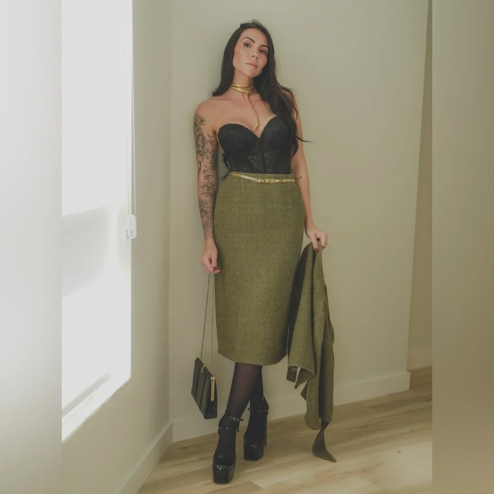 1960s True Vintage Wool Olive Green Tulip Skirt with Blazer - Picture 1 of 11